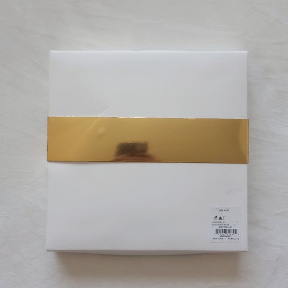 Michael Kors▪️Hat & Glove Set Camel/Cream - Picture 2 of 3